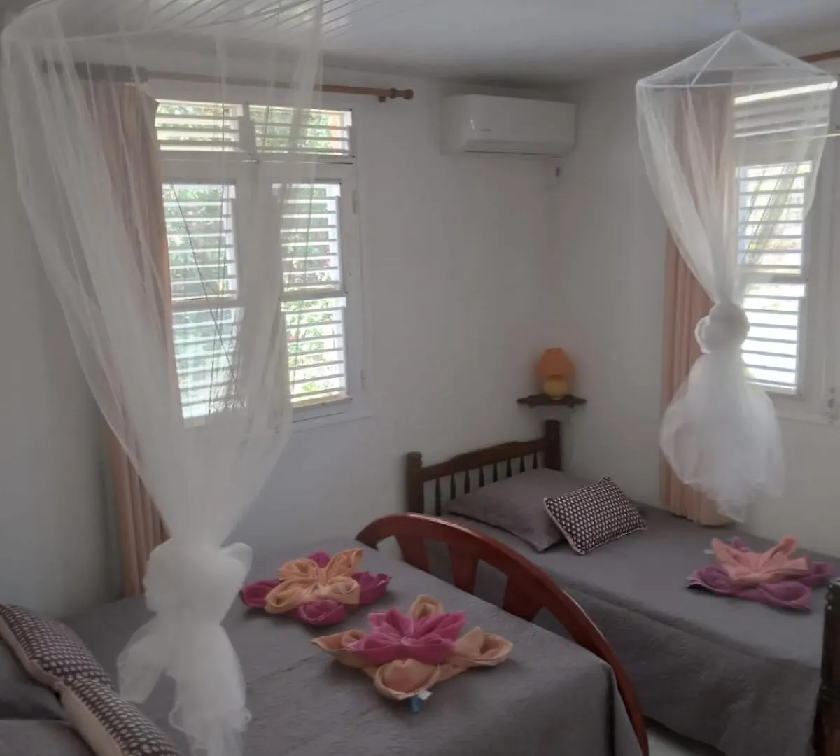 Les Orchidees Apartment Sainte-Anne